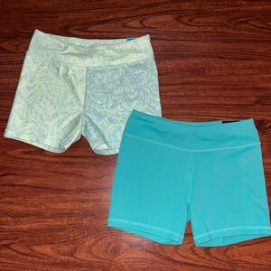 Set of Two Athletic Shorts in Green and Teal